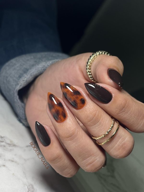 Autumn fall nails Manicure