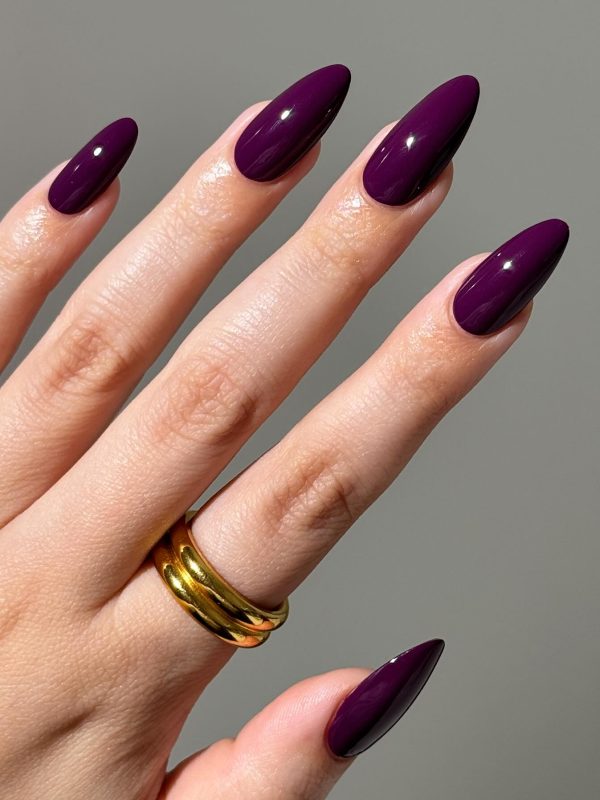 plum purple nails